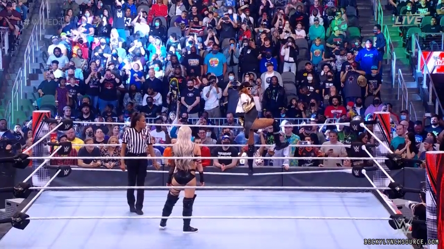 beckyppv20220101_00_05_40_15_Still335.jpg