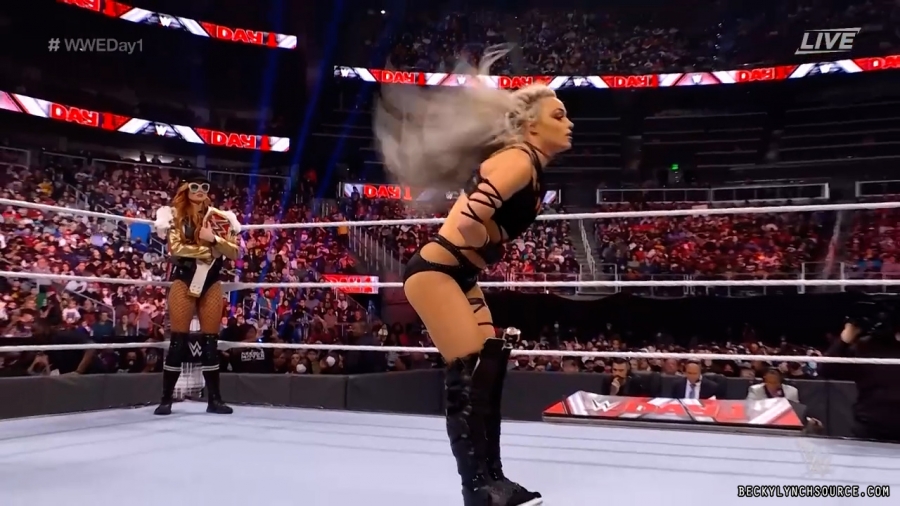 beckyppv20220101_00_06_06_15_Still363.jpg
