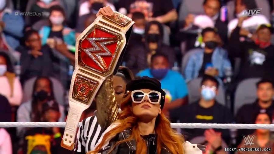 beckyppv20220101_00_06_25_26_Still386.jpg