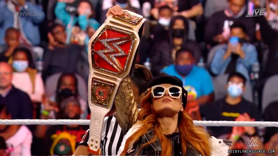 beckyppv20220101_00_06_27_26_Still390.jpg
