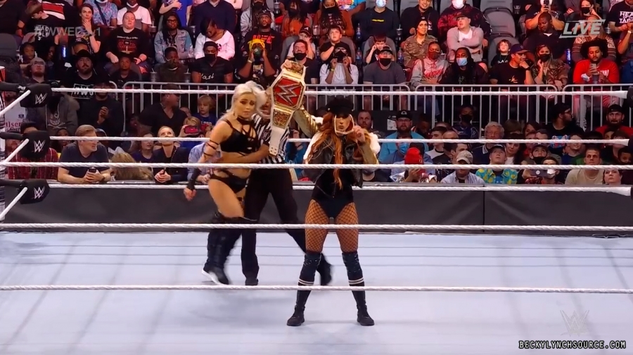 beckyppv20220101_00_06_34_26_Still395.jpg
