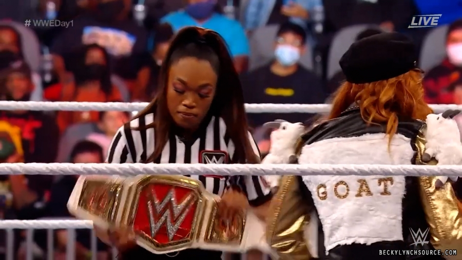 beckyppv20220101_00_06_40_15_Still406.jpg