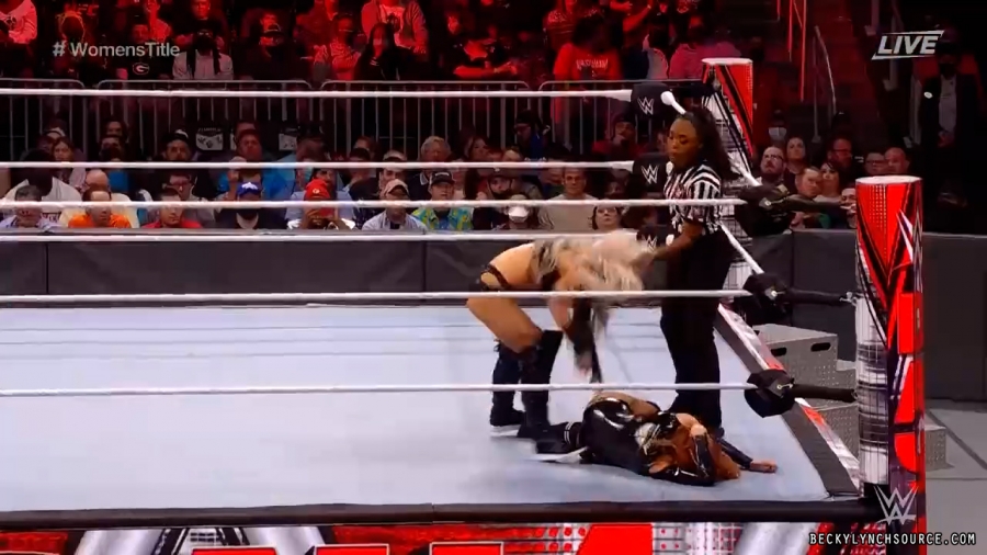 beckyppv20220101_00_08_58_00_Still612.jpg