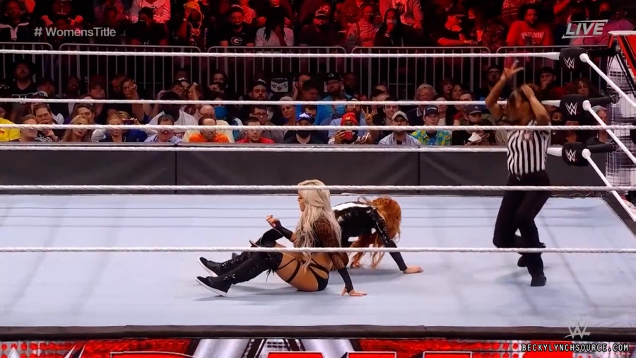 beckyppv20220101_00_09_04_00_Still624.jpg