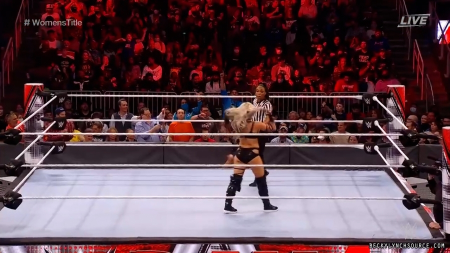 beckyppv20220101_00_10_03_15_Still717.jpg