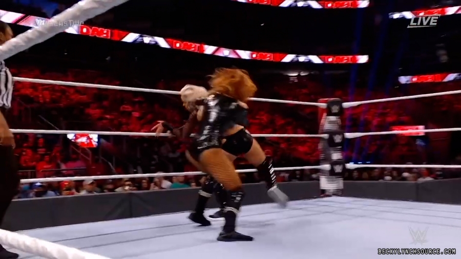 beckyppv20220101_00_12_03_00_Still924.jpg