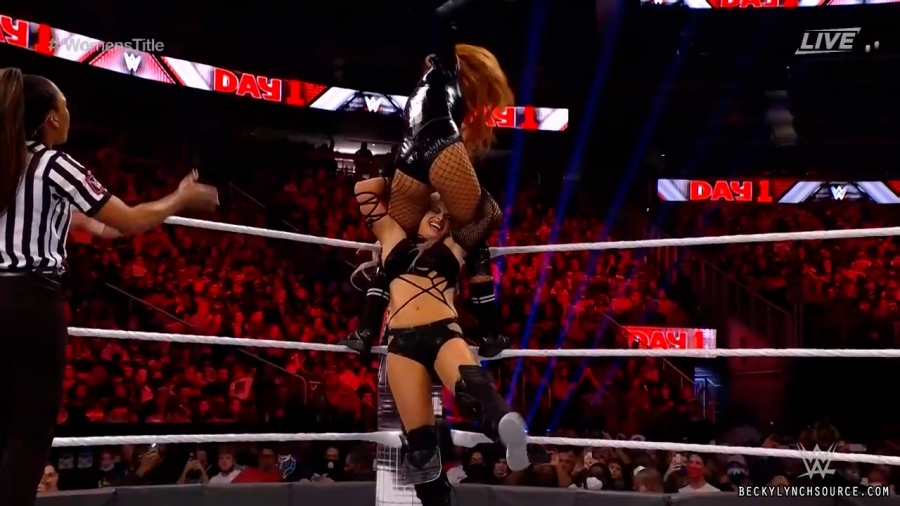 beckyppv20220101_00_17_50_15_Still1510.jpg
