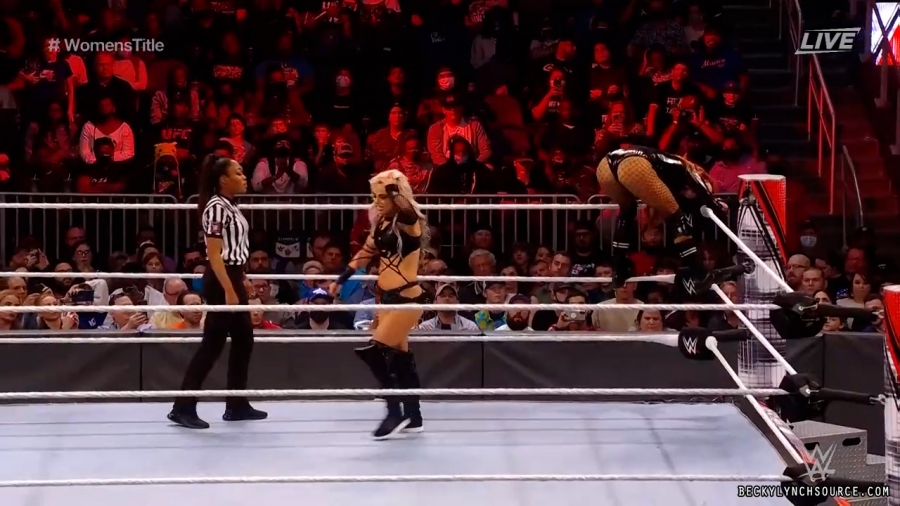 beckyppv20220101_00_17_55_15_Still1520.jpg
