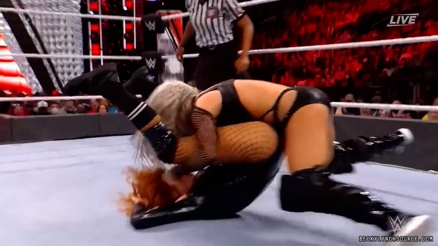 beckyppv20220101_00_18_03_00_Still1530.jpg