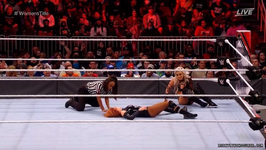 beckyppv20220101_00_18_47_00_Still1595.jpg