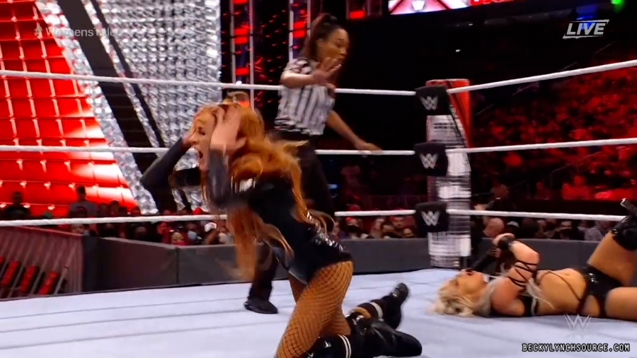 beckyppv20220101_00_19_03_25_Still1629.jpg