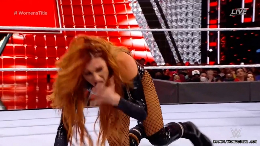 beckyppv20220101_00_19_05_25_Still1633.jpg