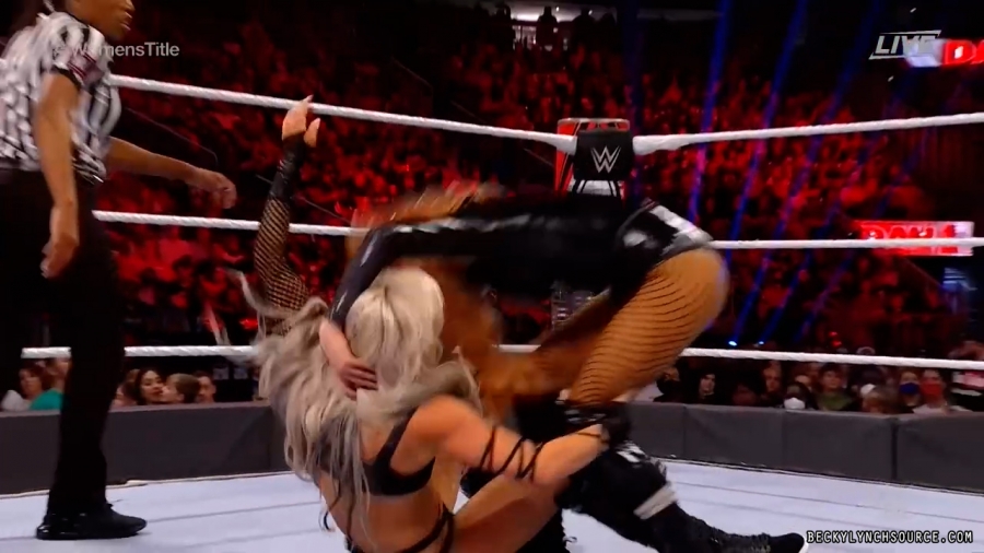 beckyppv20220101_00_19_10_00_Still1641.jpg