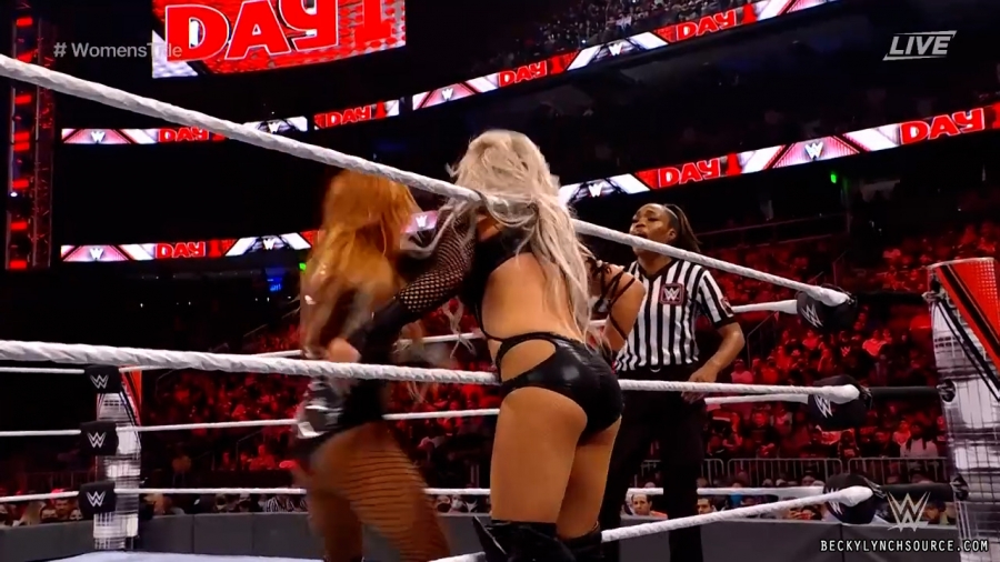 beckyppv20220101_00_20_02_15_Still1746.jpg