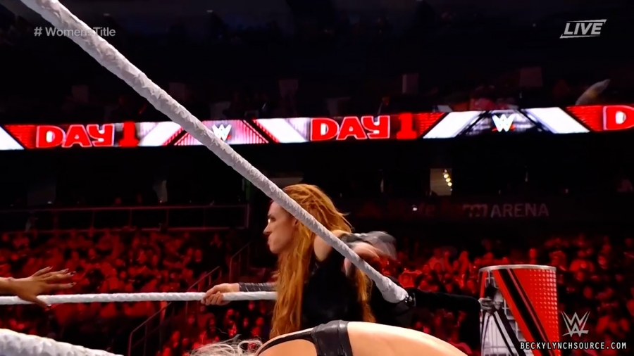 beckyppv20220101_00_20_14_15_Still1770.jpg