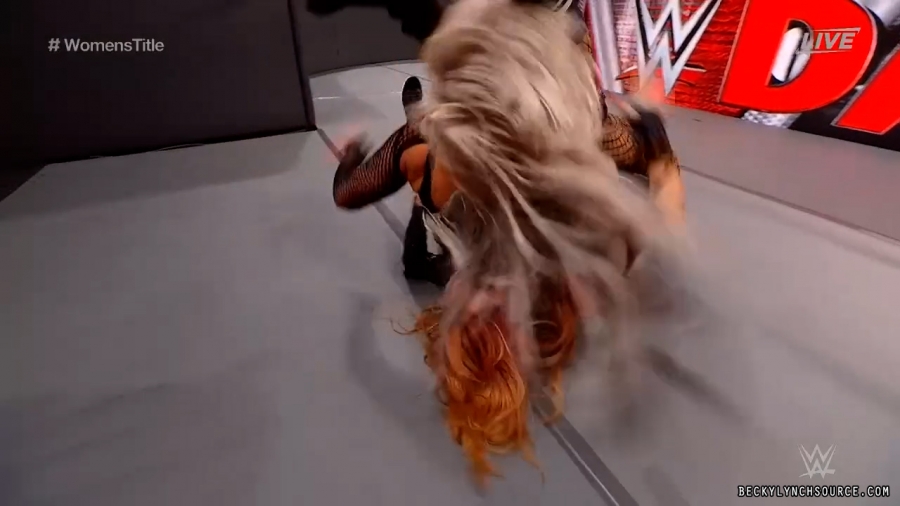 beckyppv20220101_00_21_04_15_Still1839.jpg