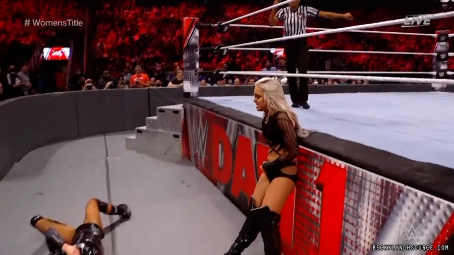 beckyppv20220101_00_21_09_15_Still1846.jpg