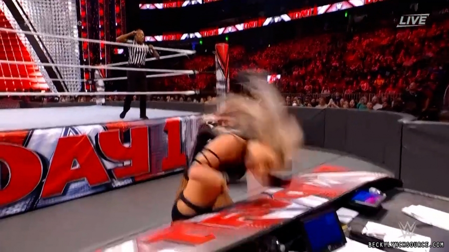 beckyppv20220101_00_21_36_00_Still1883.jpg