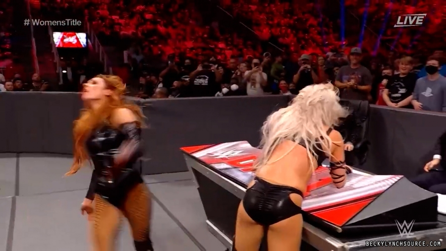 beckyppv20220101_00_21_39_15_Still1890.jpg