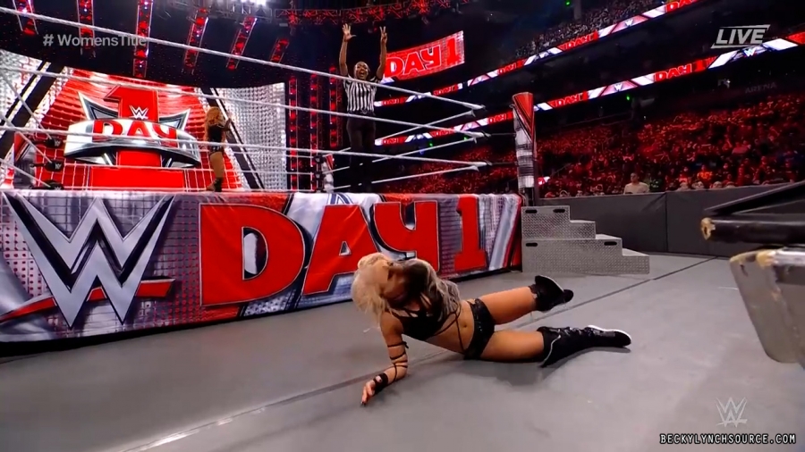 beckyppv20220101_00_21_55_15_Still1922.jpg