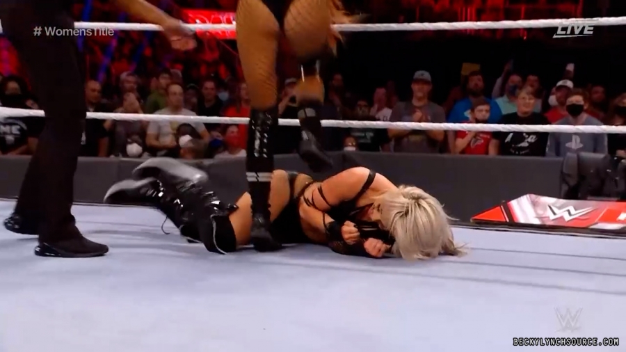 beckyppv20220101_00_22_05_00_Still1941.jpg
