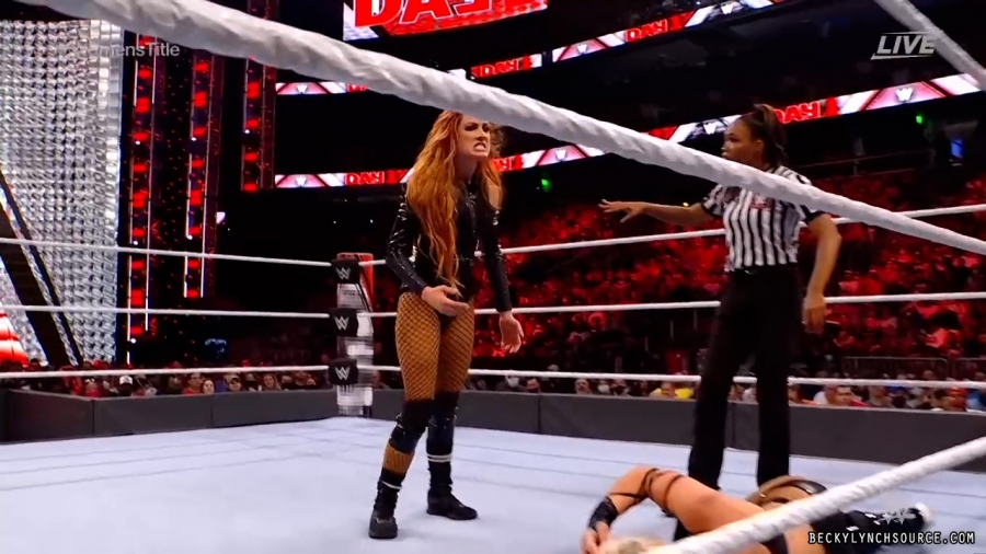 beckyppv20220101_00_22_06_15_Still1944.jpg