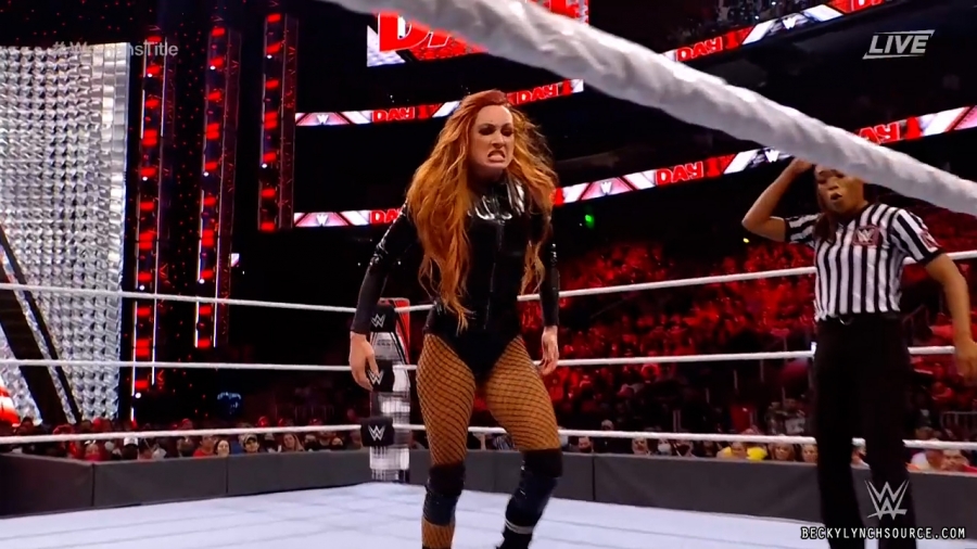 beckyppv20220101_00_22_07_00_Still1945.jpg