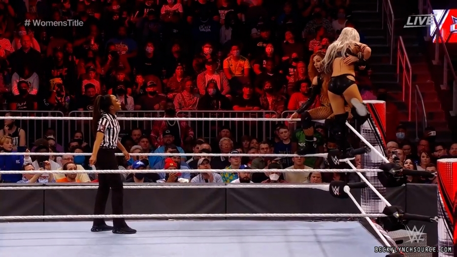 beckyppv20220101_00_23_11_15_Still2064.jpg