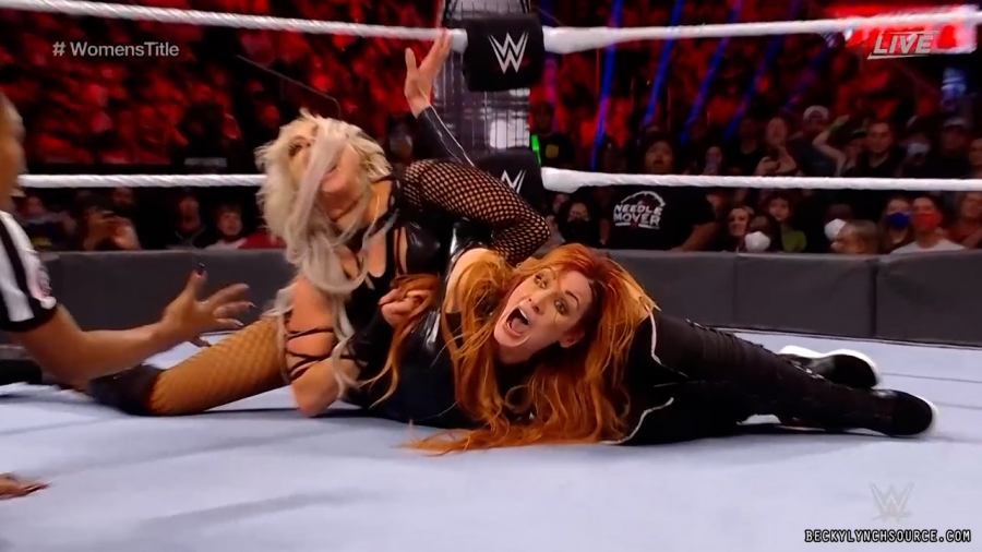 beckyppv20220101_00_23_17_15_Still2076.jpg