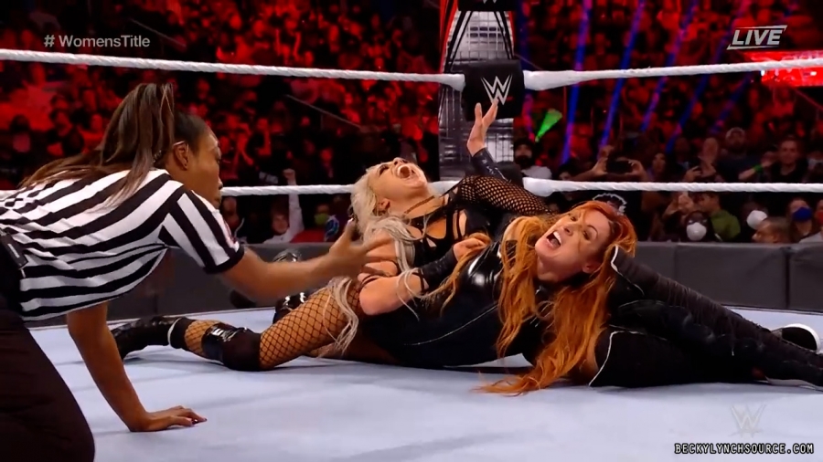 beckyppv20220101_00_23_21_15_Still2084.jpg