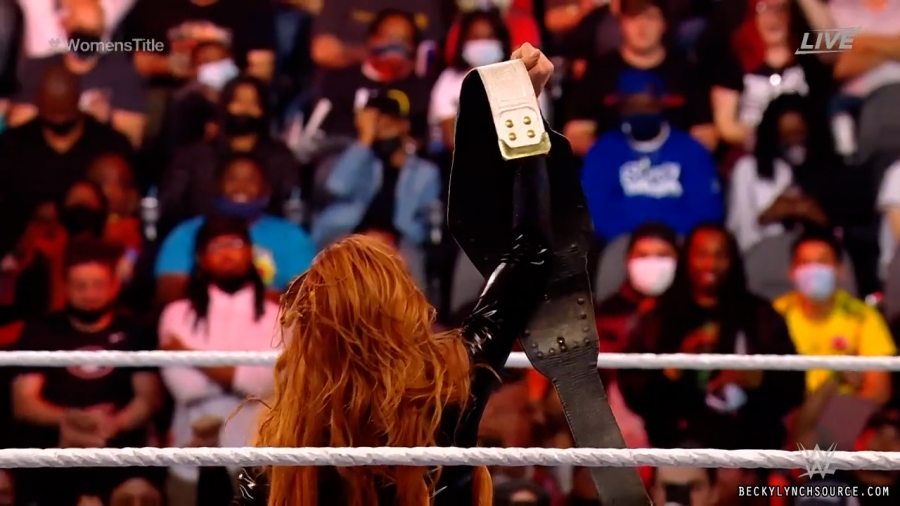 beckyppv20220101_00_24_15_15_Still2183.jpg