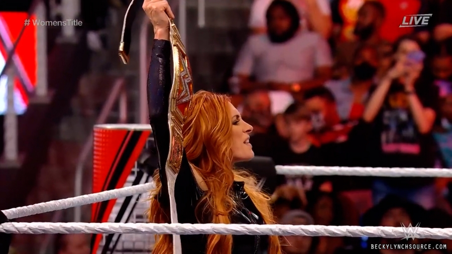 beckyppv20220101_00_24_54_00_Still2242.jpg