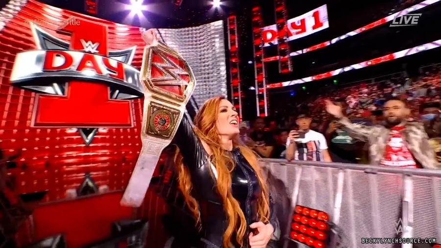 beckyppv20220101_00_25_16_15_Still2262.jpg