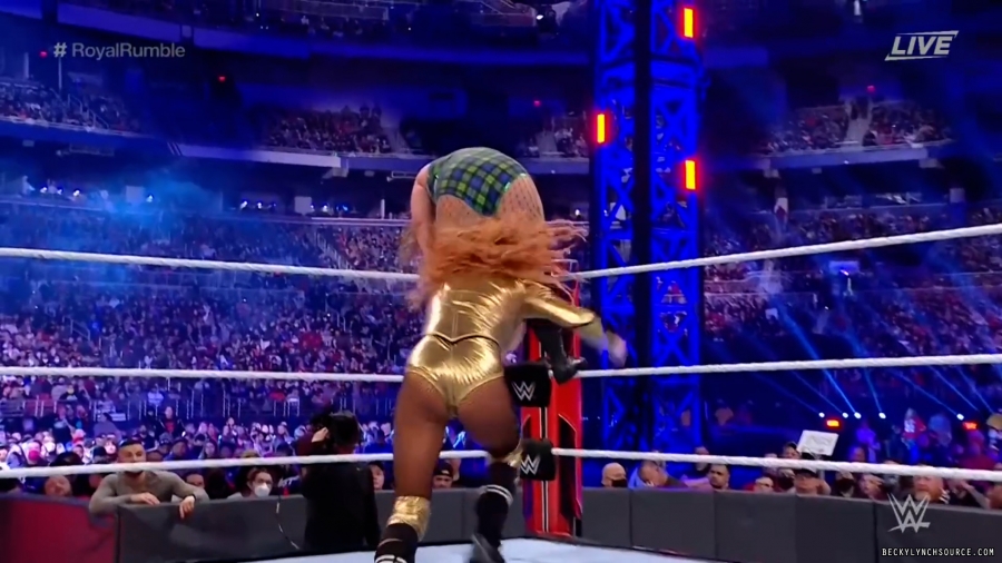 beckyppv20220129_00_15_07_15_Still1600.jpg