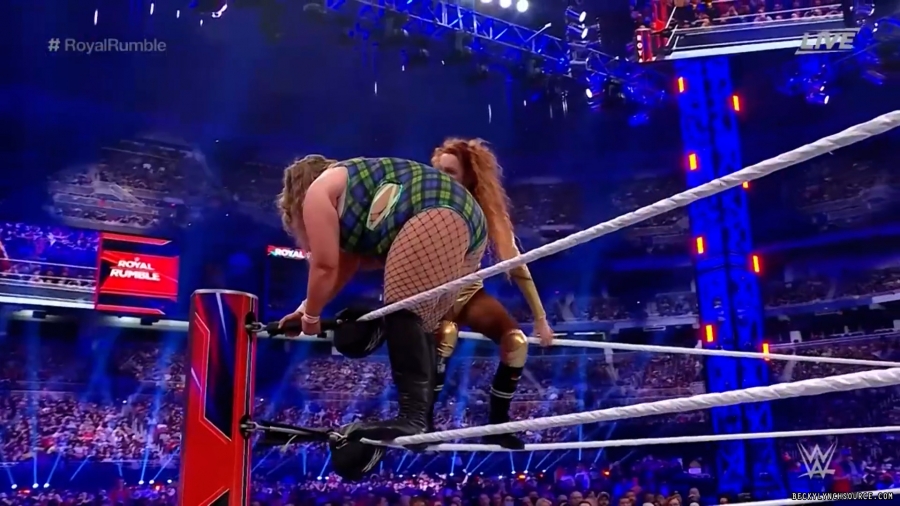 beckyppv20220129_00_15_12_15_Still1610.jpg