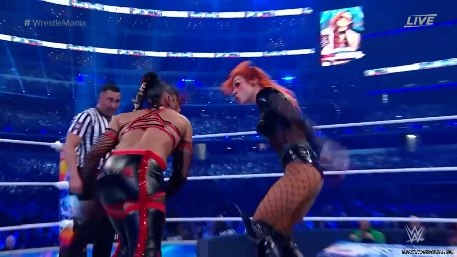 beckyppv20220402_00_22_04_15_Still1847.jpg