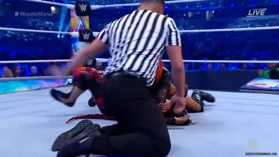 beckyppv20220402_00_26_44_00_Still2306.jpg