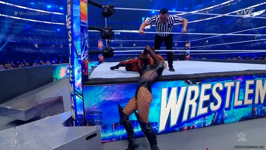 beckyppv20220402_00_29_06_15_Still2559.jpg