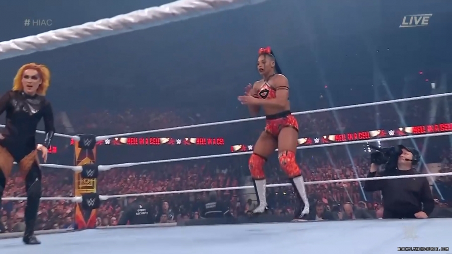 Click to view full size image
==============
beckyppv20220605_00_09_08_15_Still609.jpg beckyppv20220605_00_09_08_15_Still609.jpg