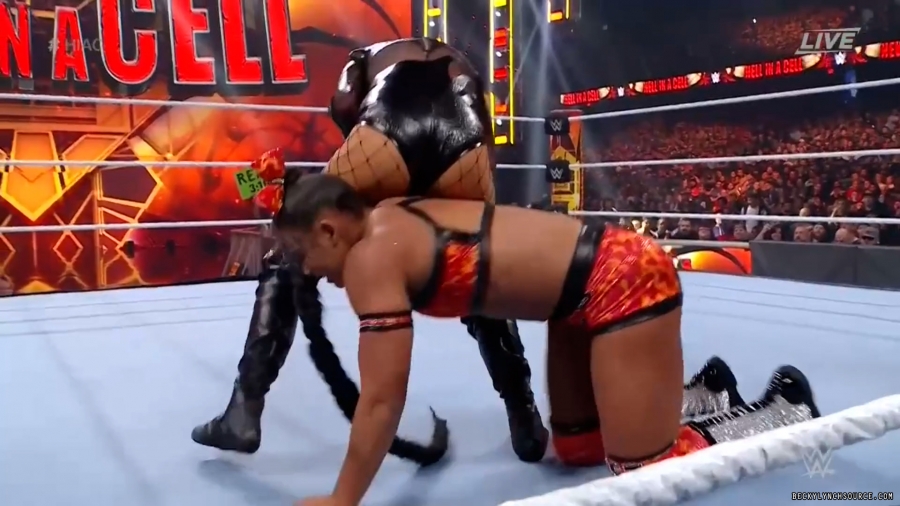 beckyppv20220605_00_22_43_00_Still1848.jpg