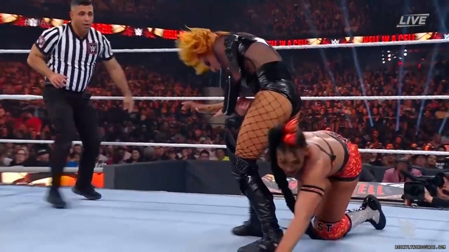 beckyppv20220605_00_22_44_00_Still1850.jpg