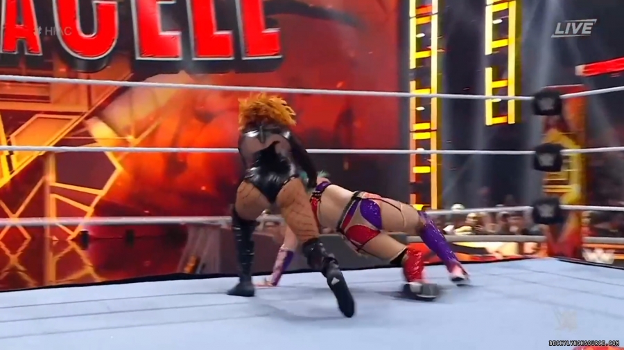 beckyppv20220605_00_23_38_00_Still1958.jpg
