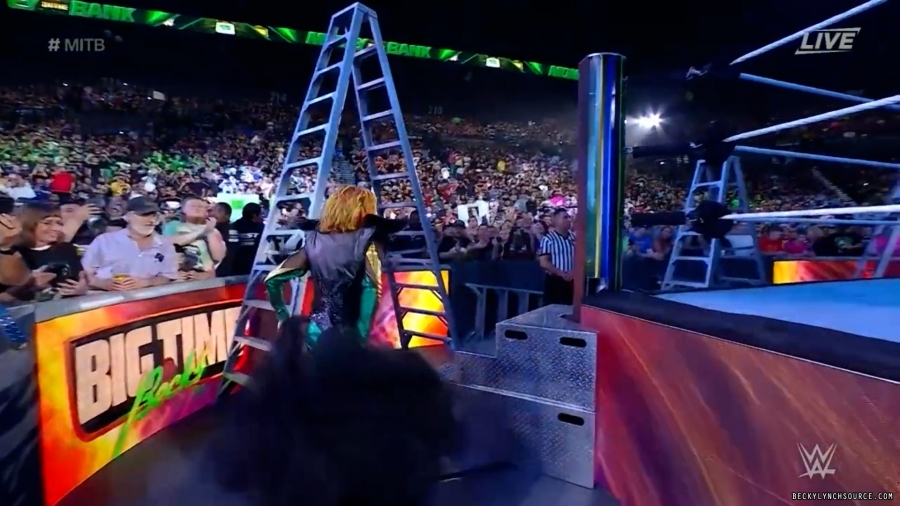 beckyppv20220702_00_00_32_15_Still058.jpg