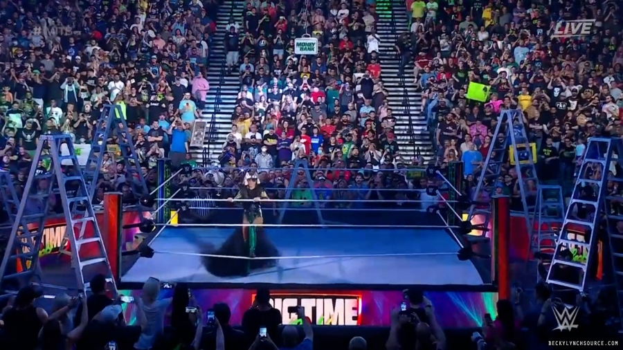 beckyppv20220702_00_00_44_00_Still081.jpg