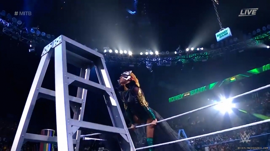 beckyppv20220702_00_01_01_00_Still113.jpg