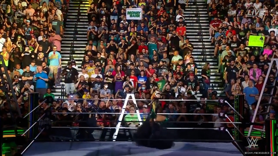 beckyppv20220702_00_01_06_15_Still124.jpg