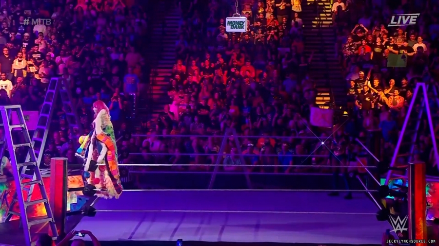 beckyppv20220702_00_02_06_00_Still130.jpg