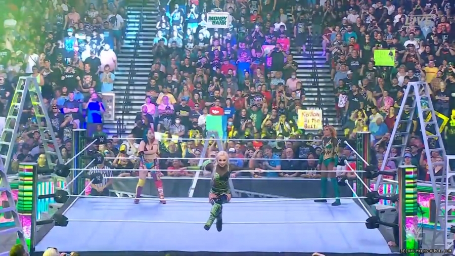 Click to view full size image
==============
beckyppv20220702_00_02_45_00_Still158.jpg beckyppv20220702_00_02_45_00_Still158.jpg