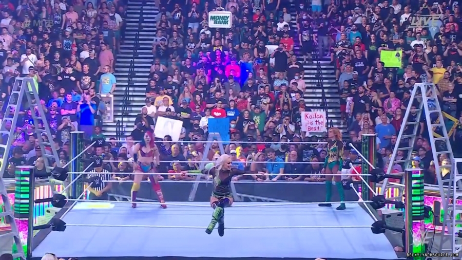 beckyppv20220702_00_02_46_00_Still160.jpg