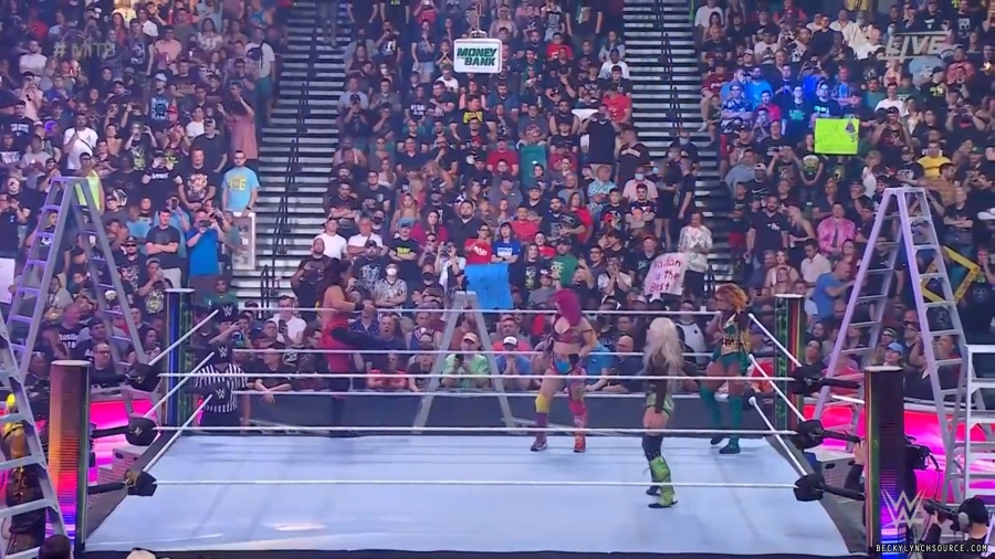 beckyppv20220702_00_03_21_15_Still171.jpg